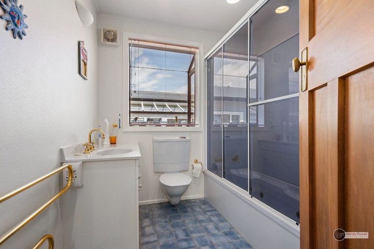 Photo of property in 7 Rangiora Street, Woburn, Lower Hutt, 5010
