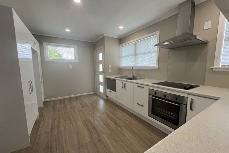 Photo of property in 1/17 Settlement Road, Papakura, 2110