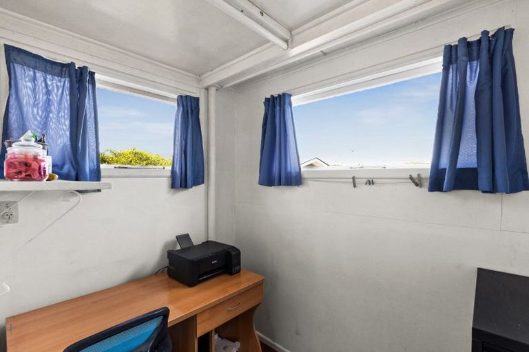 Photo of property in 12 Butler Street, Onekawa, Napier, 4110