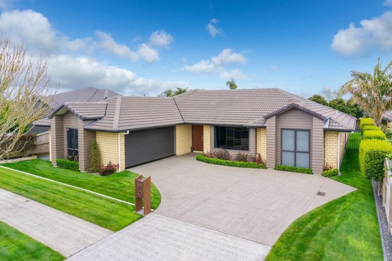 Photo of property in 8 Compton Grove, Huntington, Hamilton, 3210
