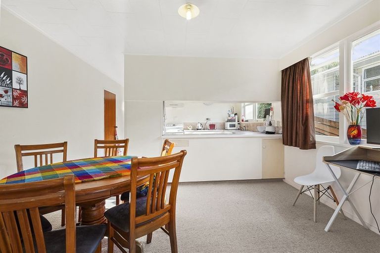 Photo of property in 56 Spinnaker Drive, Whitby, Porirua, 5024