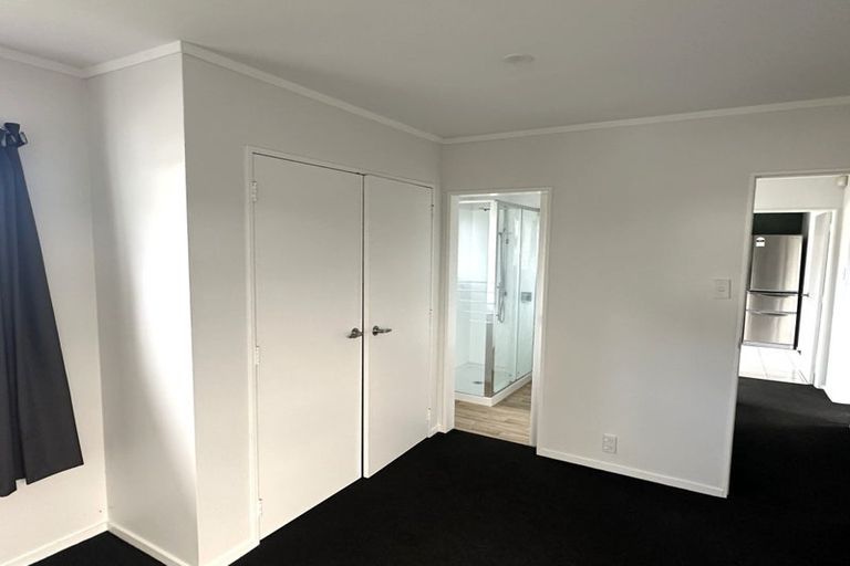 Photo of property in 5a Becker Way, Karori, Wellington, 6012