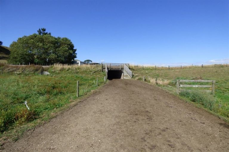 Photo of property in 336 Grove Road, Te Pahu, Hamilton, 3285
