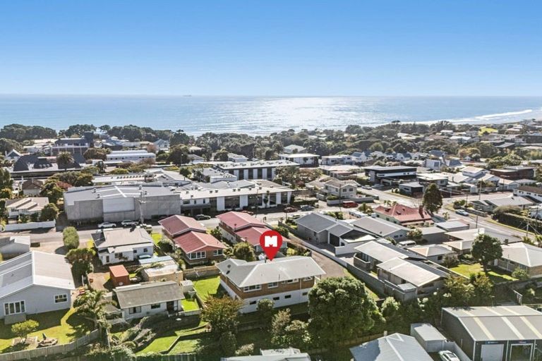 Photo of property in 266b Courtenay Street, Strandon, New Plymouth, 4312