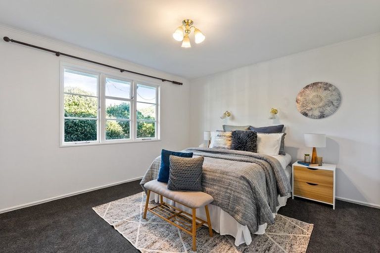 Photo of property in 10 Tui Terrace, Tawa, Wellington, 5028