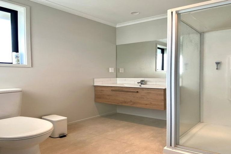 Photo of property in 8 Furlong Road, Papamoa, 3118