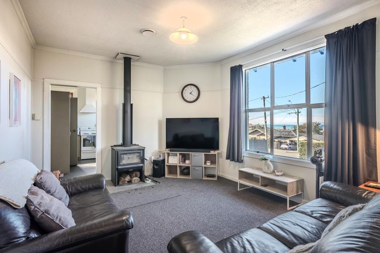 Photo of property in 16 Wye Street, Oamaru, 9400