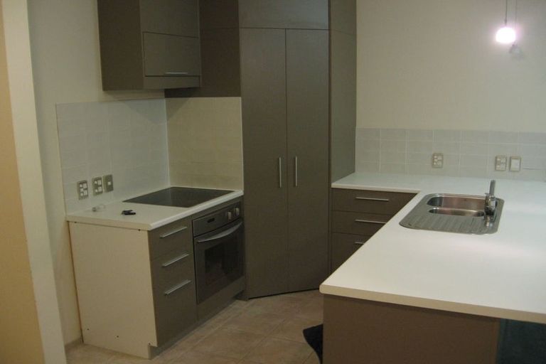 Photo of property in 6/26 Lovell Court, Rosedale, Auckland, 0632