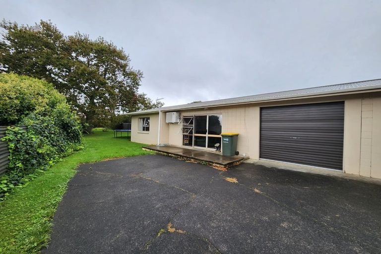 Photo of property in 16a Kennelly Crescent, Pukekohe, 2120