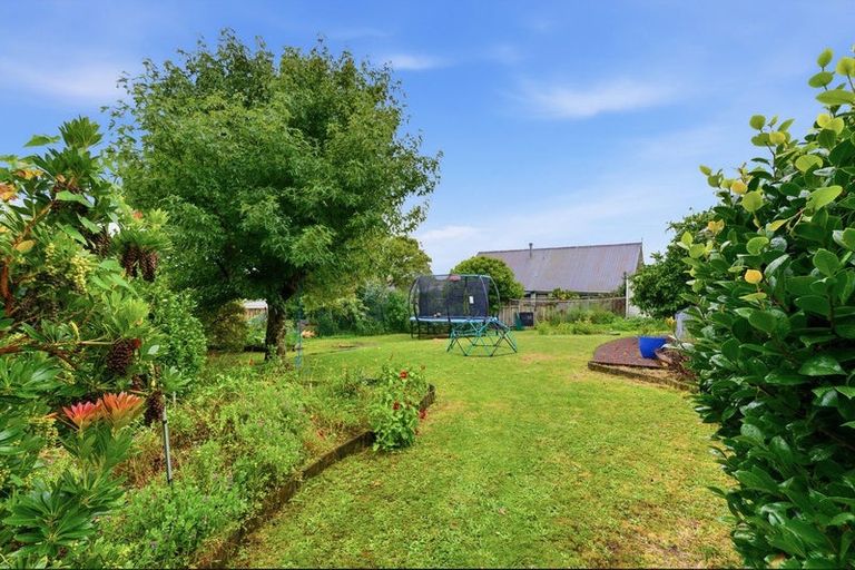 Photo of property in 10a Virginia Place, Whalers Gate, New Plymouth, 4310