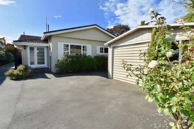 Photo of property in 129 Innes Road, St Albans, Christchurch, 8052