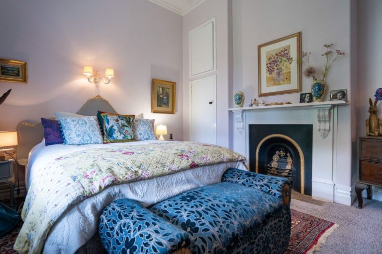 Photo of property in 147 Victoria Street, Cambridge, 3434