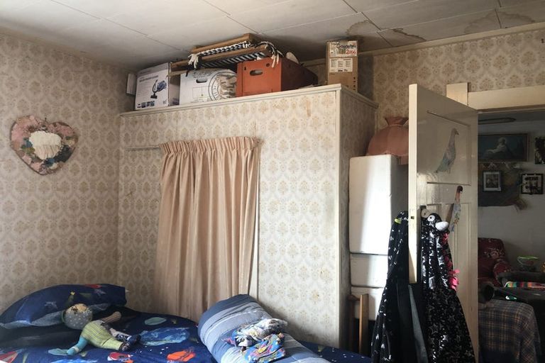 Photo of property in 232 Great South Road, Huntly, 3700