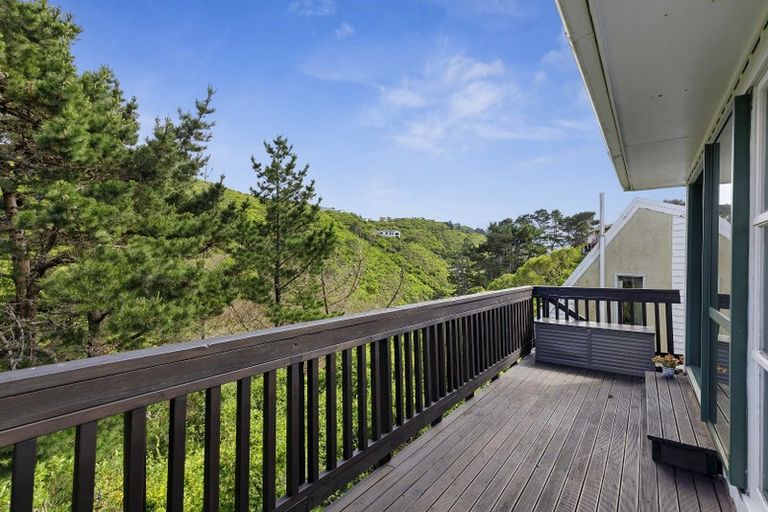 Photo of property in 2 Amos Way, Kingston, Wellington, 6021