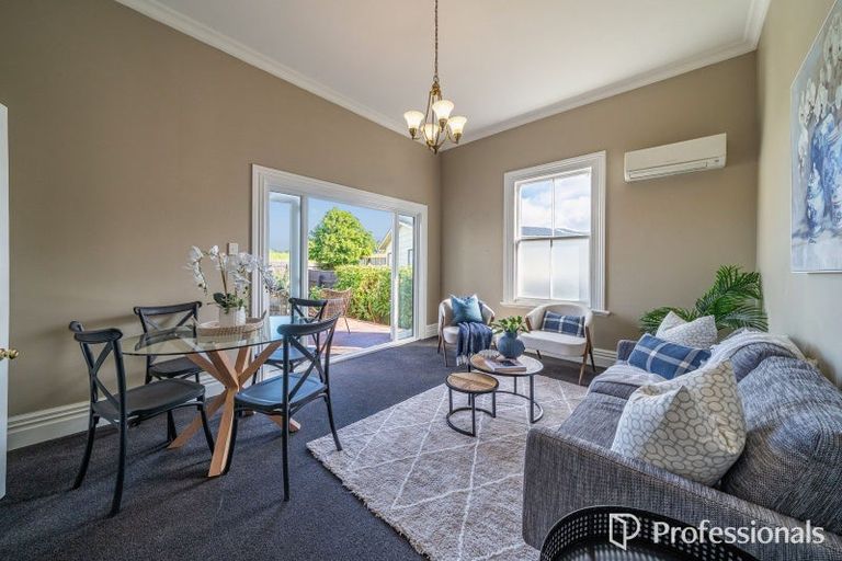 Photo of property in 19a Randwick Crescent, Moera, Lower Hutt, 5010