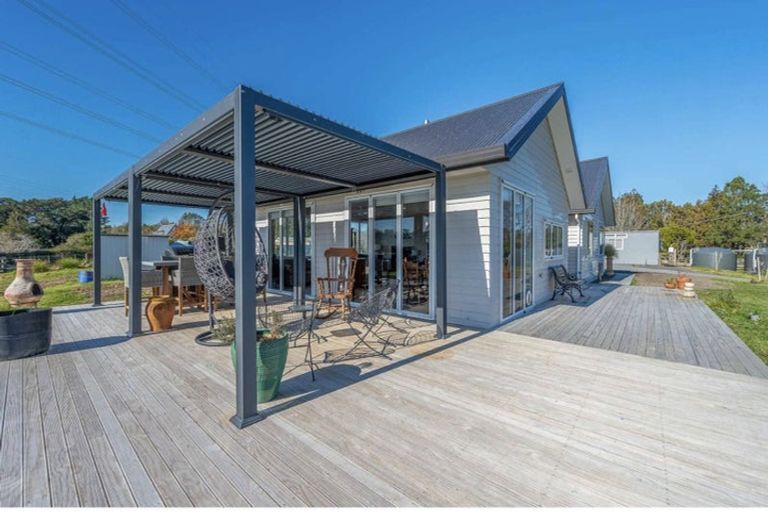 Photo of property in 34 Brookvale Lane, Taupaki, 0782