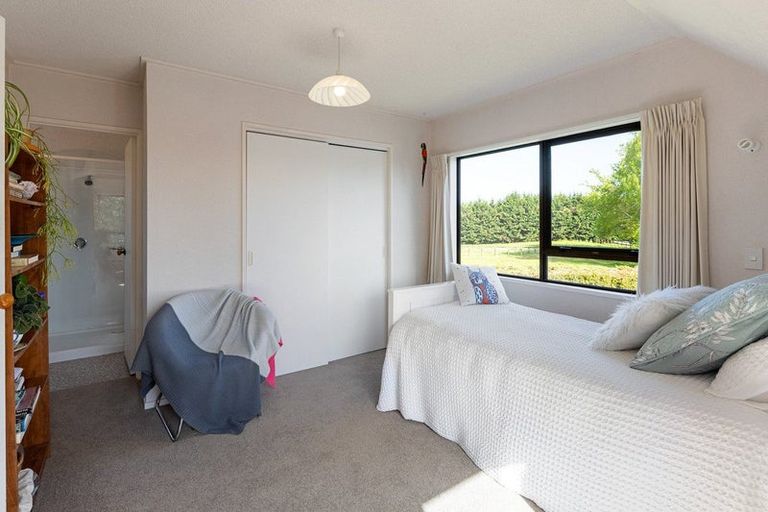 Photo of property in 166 Racecourse Road, Cambridge, 3493