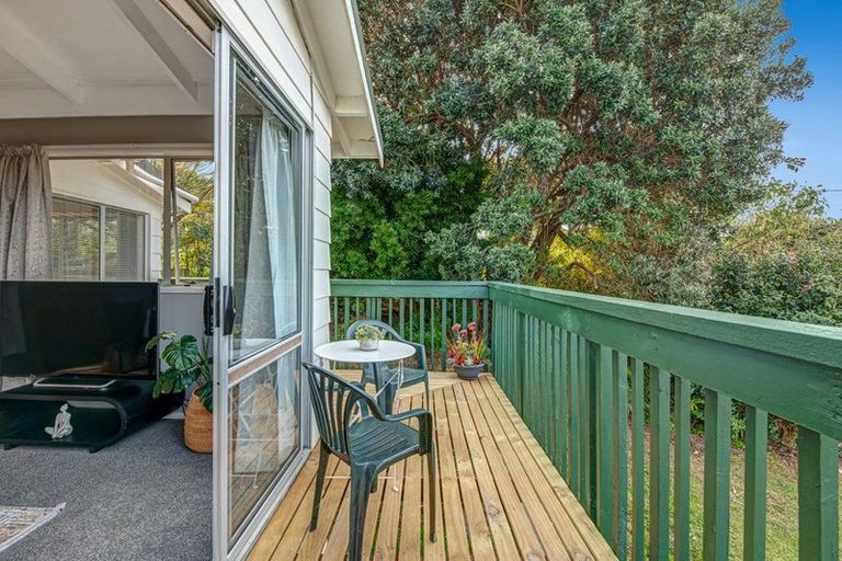Photo of property in 22 Matai Road, Stanmore Bay, Whangaparaoa, 0932