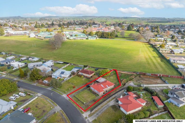 Photo of property in 14 John Street, Tokoroa, 3420