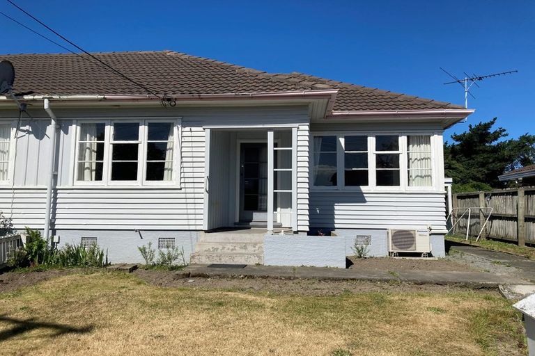 Photo of property in 35 Cumnor Terrace, Woolston, Christchurch, 8023