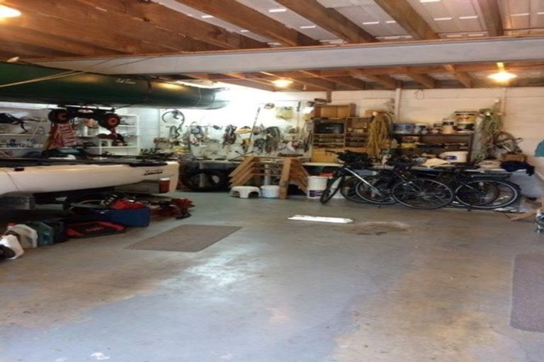 Photo of property in 36r Taniwha Place, Bethlehem, Tauranga, 3176