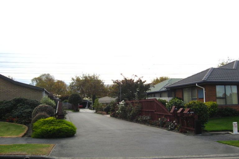 Photo of property in 6 Murfitt Place, Sockburn, Christchurch, 8042