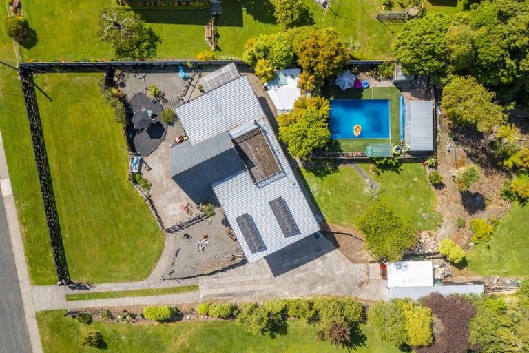 Photo of property in Knock Binnon, 73 Abbotsford Road, Waipawa, 4210