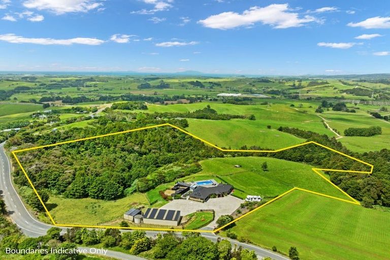 Photo of property in 231 Brooks Road, Waipu, 0582