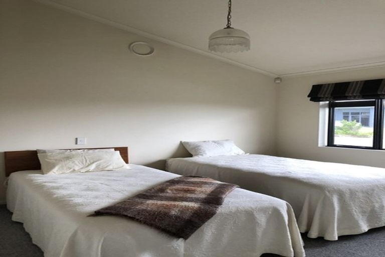 Photo of property in 6 Claremont Rise, Levin, 5510