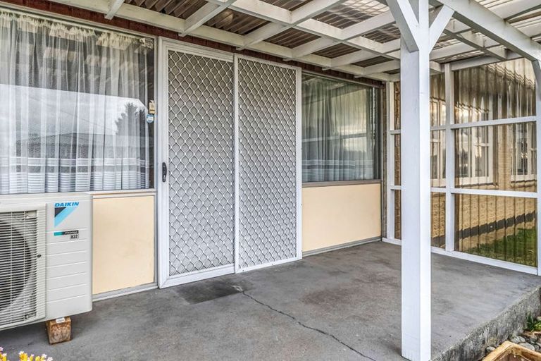 Photo of property in 1a Worcester Street, Levin, 5510