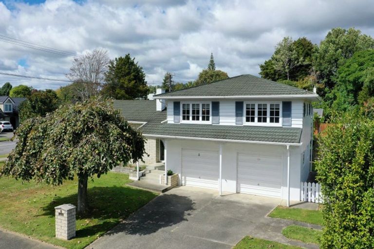 Photo of property in 1 Byrd Street, Levin, 5510