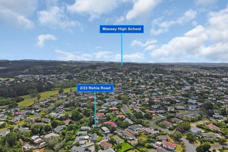 Photo of property in 2/23 Rehia Road, Massey, Auckland, 0614