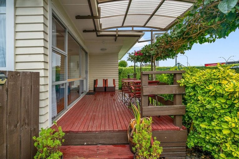 Photo of property in 31 Walters Road, Takanini, 2112