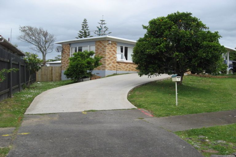 Photo of property in 5 Lynette Place, Mangere, Auckland, 2022