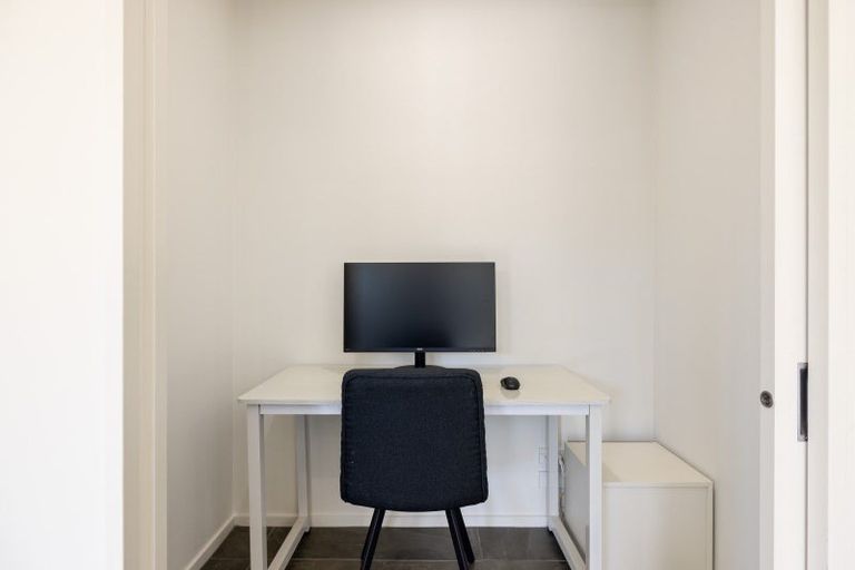 Photo of property in 5 Emerson Lane, Rolleston, 7614