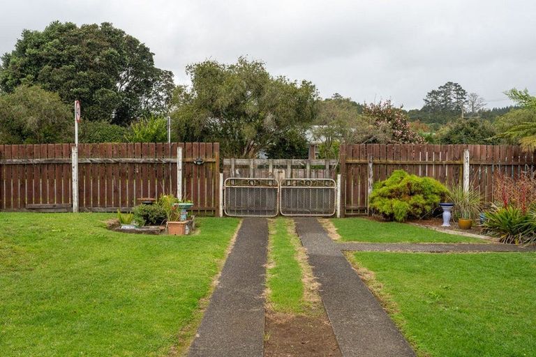 Photo of property in 10 Station Road, Moerewa, 0211