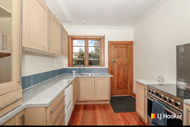 Photo of property in 87 Neidpath Road, Mornington, Dunedin, 9011