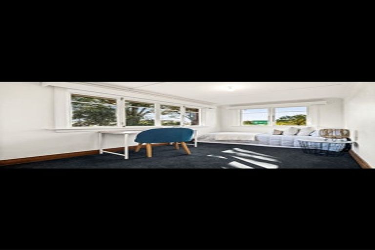 Photo of property in 56 Gordon Road, Mosgiel, 9024