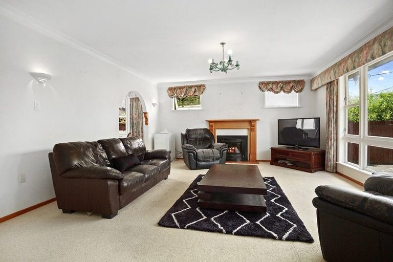 Photo of property in 1033 High Street, Avalon, Lower Hutt, 5011