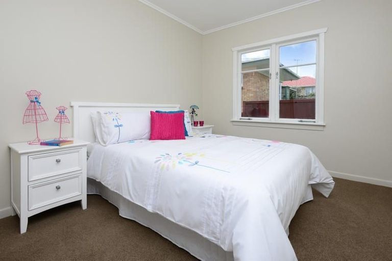 Photo of property in 1/33 Grande Vue Road, Manurewa, Auckland, 2102