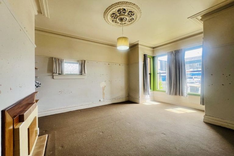 Photo of property in 1 Howe Street, North Dunedin, Dunedin, 9016