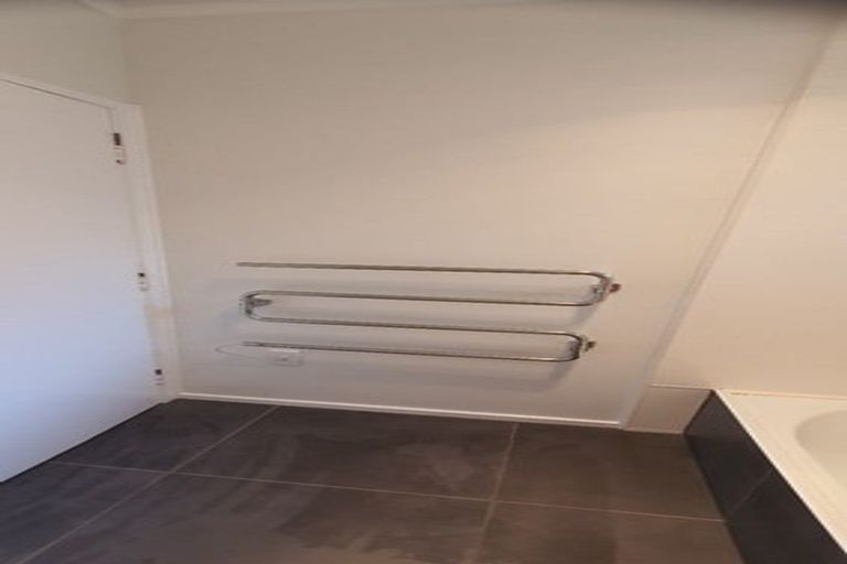 Photo of property in 5 Mcphail Street, Birkdale, Auckland, 0626