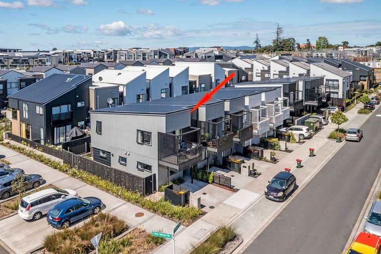 Photo of property in 62 Mapou Road, Hobsonville, Auckland, 0616