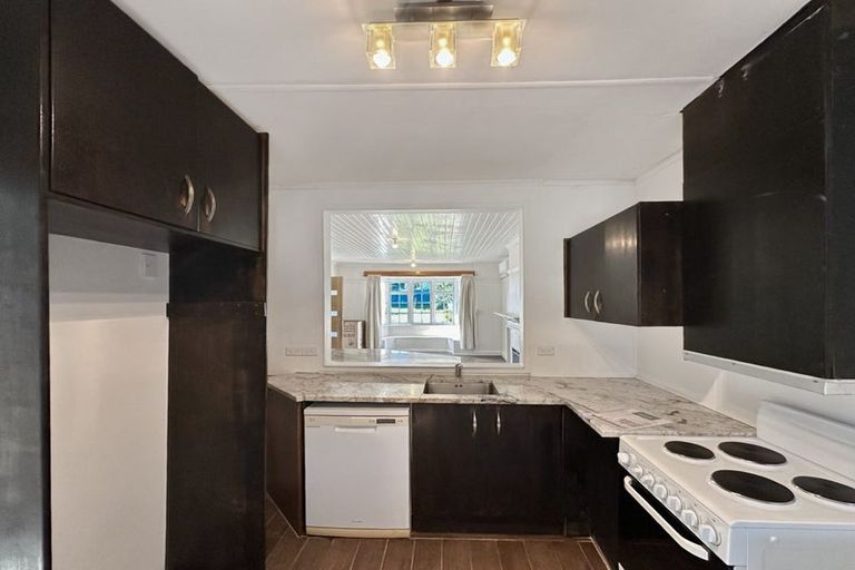 Photo of property in 7a Karaka Street, Castlecliff, Whanganui, 4501