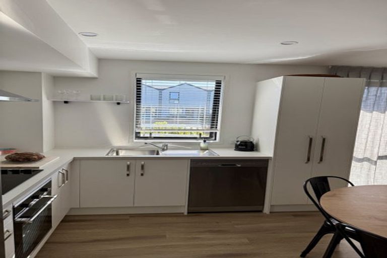 Photo of property in 35 Cessna Crescent, Mangere, Auckland, 2022