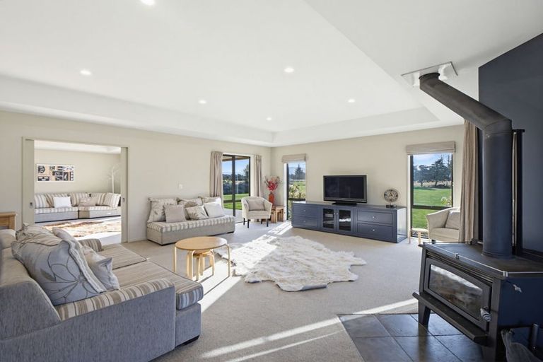 Photo of property in 424 Barkers Road, Loburn, Rangiora, 7472