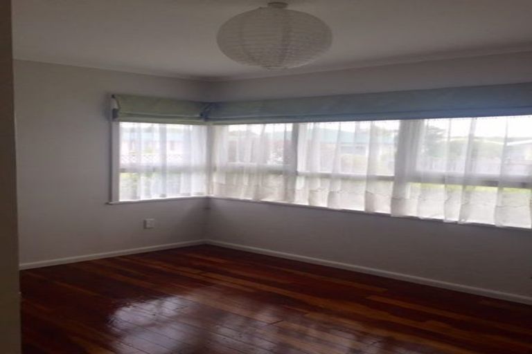 Photo of property in 2a Kauri Street, Taradale, Napier, 4112