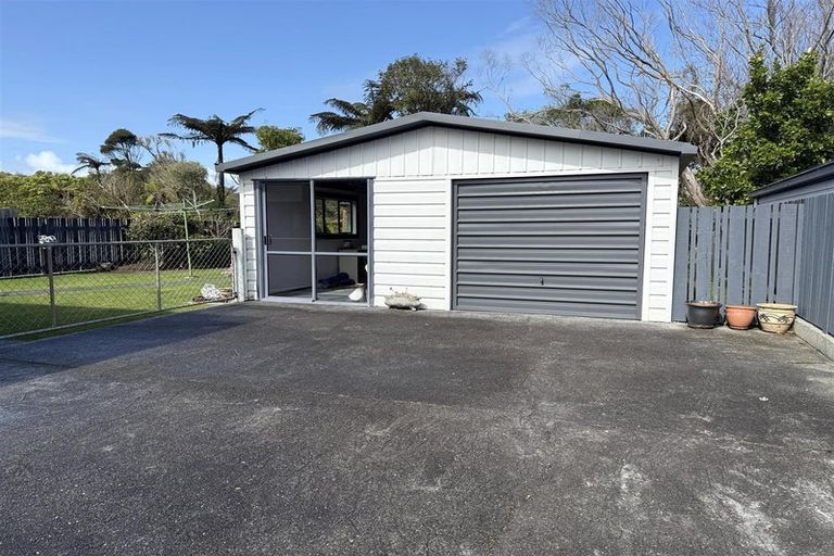 Photo of property in 2 Jamieson Road, Karoro, Greymouth, 7805