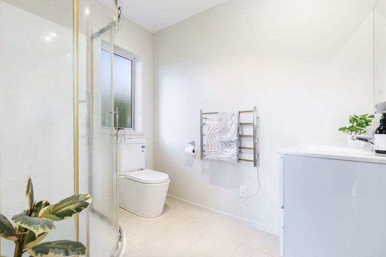 Photo of property in 2 Orion Way, Welcome Bay, Tauranga, 3112