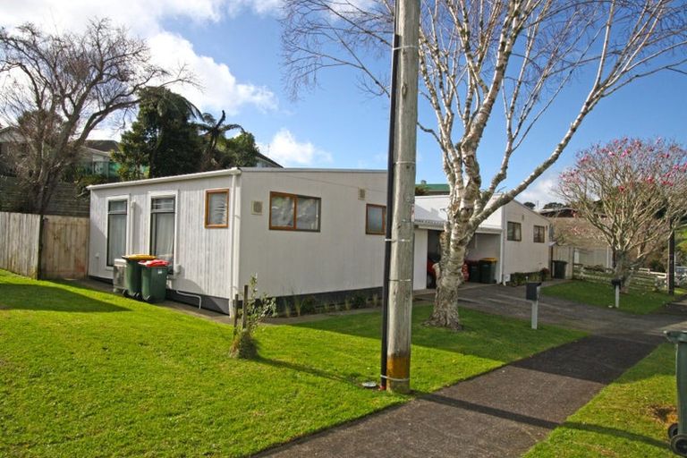 Photo of property in 4 Kenmore Street, Westown, New Plymouth, 4310